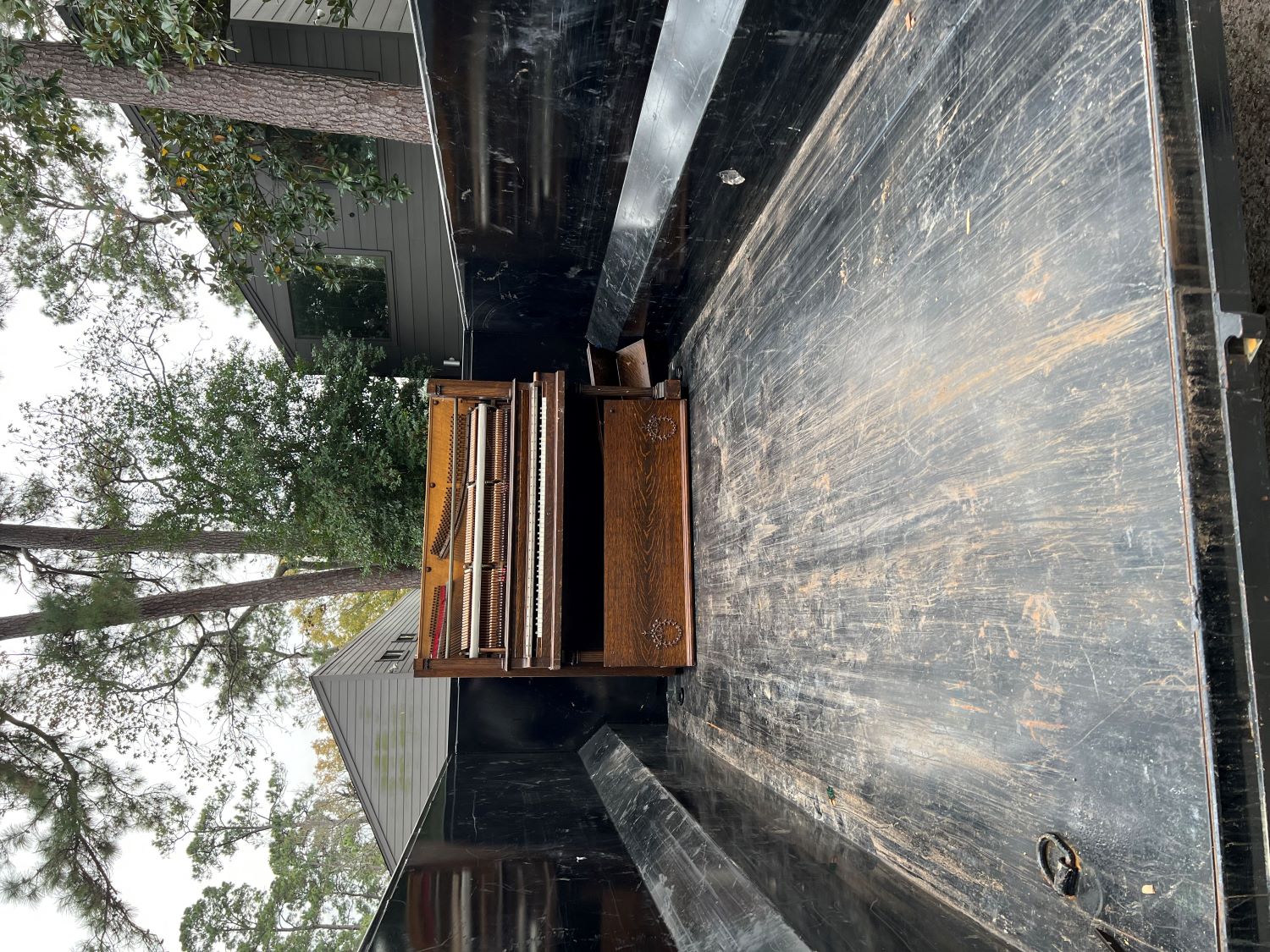 Piano removal in Kingwood